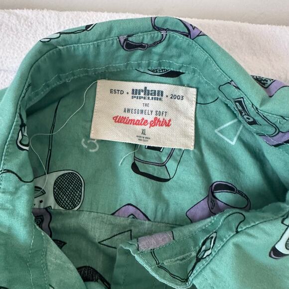 Urban Pipeline Men’s Button Down Shirt Retro 80’s/90’s Boombox Print XL Causal - Picture 6 of 7